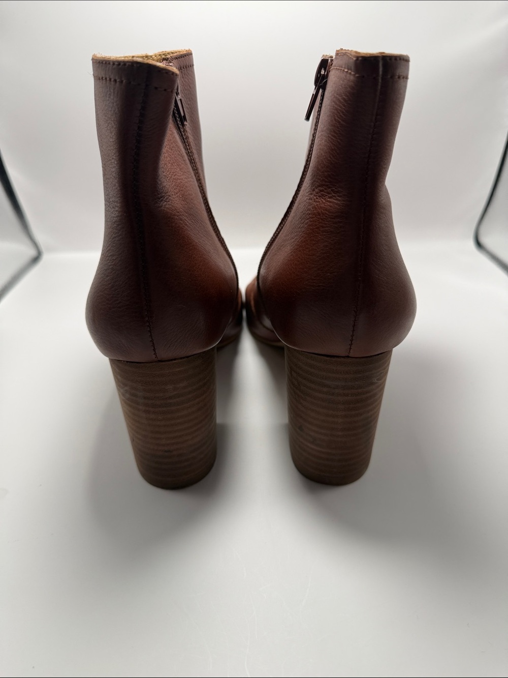 Lucky Brand Sheirin Brown Leather Block Heel Ankle Boots Size 10 - Picture 4 of 11